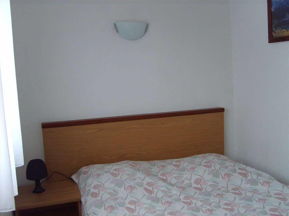 Residence L'Eterle ลูซ-แซ็ง-โซเวอร์ ภายนอก รูปภาพ